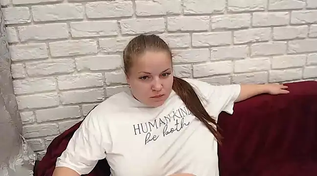 Snapshot of Crazyy_girl_ chatting on 02-25-25, 05:36 Crazyy girl  online show from 02-25-25, 05:36