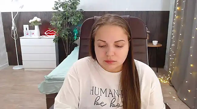 Snapshot of Crazyy_girl_ chatting on 03-02-25, 11:39 Crazyy girl  online show from 03-02-25, 11:39