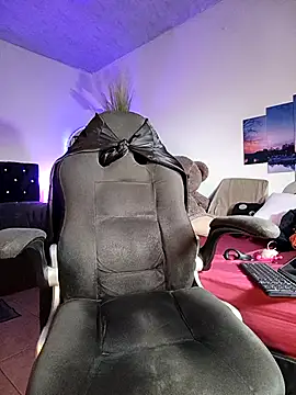 Naughty Charly online show from 12-02-25, 12:21