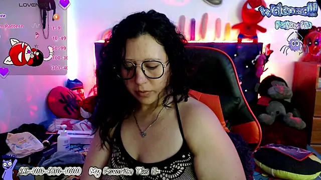 Snapshot of Bigsexycat chatting on 02-09-25, 05:19 Bigsexycat online show from 02-09-25, 05:19