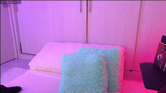 Yues050600 online show from 02-18-25, 02:05