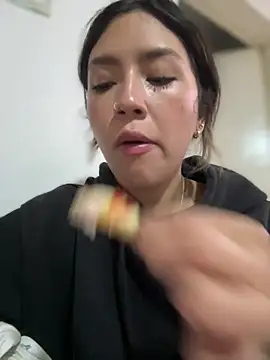 Snapshot of Mila_Morgan chatting on 02-28-25, 08:50 Mila Morgan online show from 02-28-25, 08:50