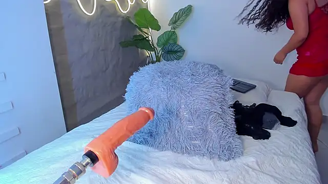 Snapshot of Isa__Blanc chatting on 01-29-25, 07:15 Isa Blanc online show from 01-29-25, 07:15