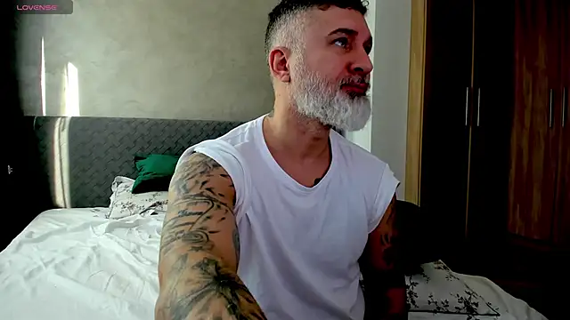 BlowMyXXL online show from 03-20-25, 06:08