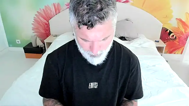 BlowMyXXL online show from 11-16-25, 11:38