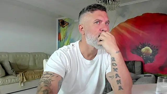 BlowMyXXL online show from 03-28-26, 06:40