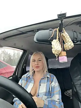 Snapshot of MerlinDave chatting on 01-05-25, 04:47 MerlinDave online show from 01-05-25, 04:47