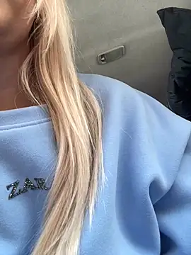 Snapshot of MerlinDave chatting on 01-13-25, 07:54 MerlinDave online show from 01-13-25, 07:54