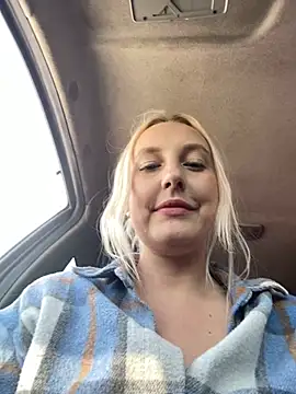 Snapshot of MerlinDave chatting on 02-24-25, 01:46 MerlinDave online show from 02-24-25, 01:46