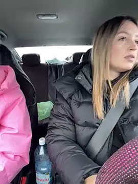 Snapshot of MerlinDave chatting on 03-06-25, 01:27 MerlinDave online show from 03-06-25, 01:27