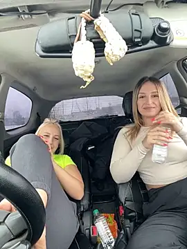 Snapshot of MerlinDave chatting on 03-07-25, 03:08 MerlinDave online show from 03-07-25, 03:08