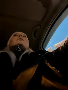 Snapshot of MerlinDave chatting on 11-26-25, 02:01 MerlinDave online show from 11-26-25, 02:01