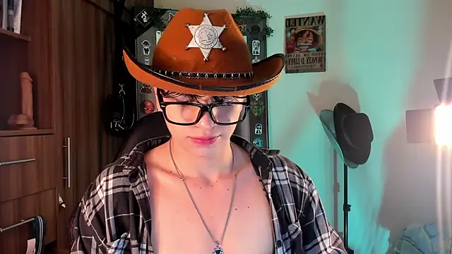 Snapshot of marckalexis chatting on 09-15-25, 02:06 marckalexis online show from 09-15-25, 02:06