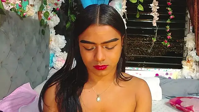 Karly coffe online show from 02-28-26, 04:35