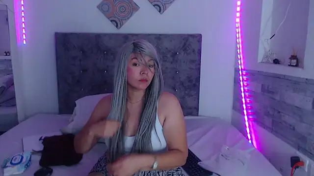 Cuckold lover69 online show from 04-24-26, 03:09