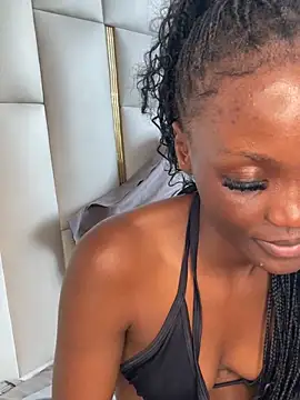 Fanclubbbbb online show from 01-01-25, 08:13