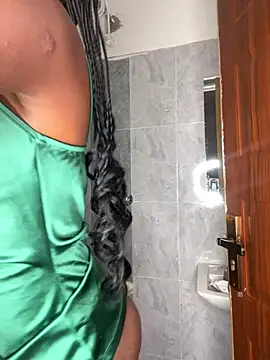 Fanclubbbbb online show from 02-19-25, 08:31