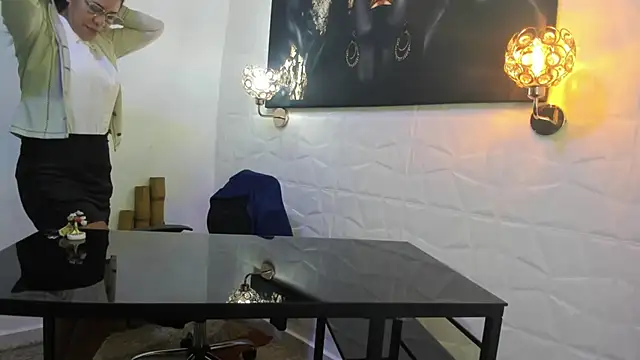 miss lucero1 online show from 02-09-25, 01:25