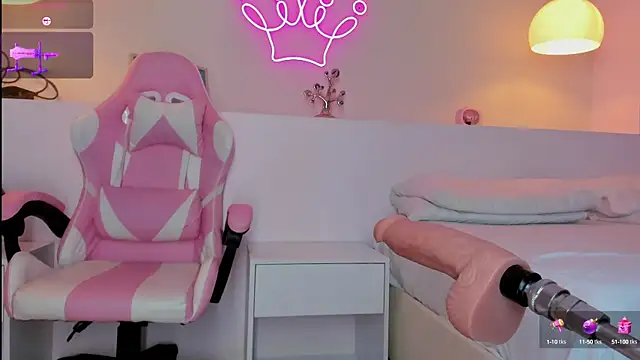 Snapshot of violeth_hill chatting on 03-11-25, 08:09 violeth hill online show from 03-11-25, 08:09