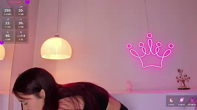 Snapshot of violeth_hill chatting on 10-07-25, 08:06 violeth hill online show from 10-07-25, 08:06