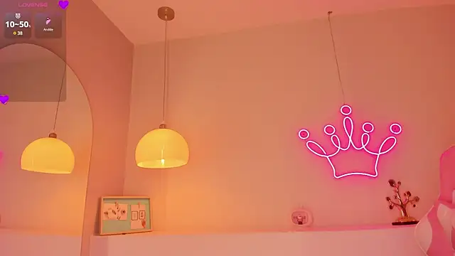 Snapshot of violeth_hill chatting on 10-14-25, 07:47 violeth hill online show from 10-14-25, 07:47