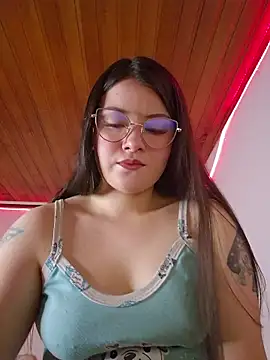juli05star20 online show from 05-01-26, 11:20