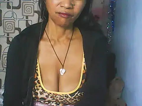 Snapshot of nene_belle chatting on 06-01-26, 05:36 nene belle online show from 06-01-26, 05:36