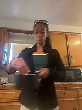 starrynikki online show from 09-14-25, 06:07