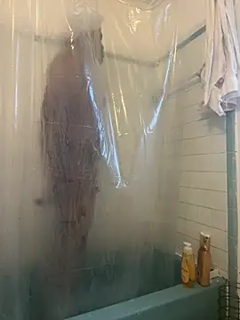 Snapshot of tfreakyy chatting on 02-20-25, 12:57 tfreakyy online show from 02-20-25, 12:57