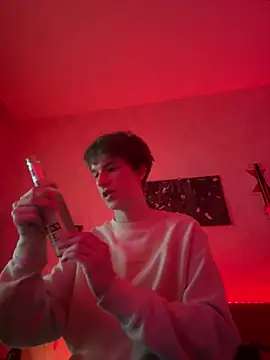 Maxi170301 online show from 04-26-26, 06:05