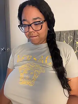 XMara online show from 02-20-26, 03:01