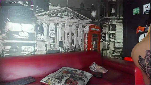 CloeRodriguez online show from 04-24-26, 09:17