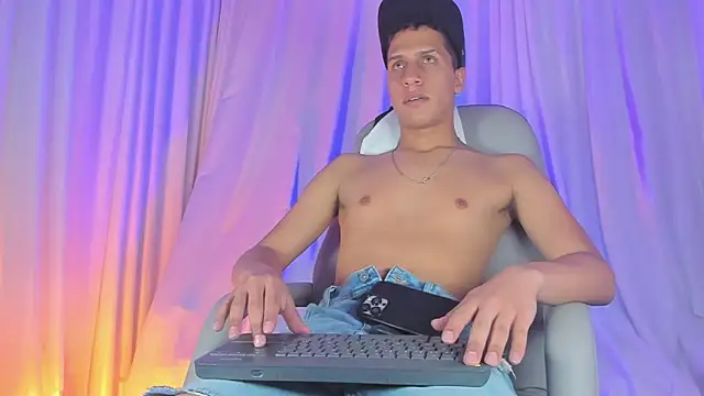 matt benji online show from 03-11-25, 01:37