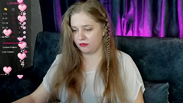 Megan Violer online show from 12-02-24, 06:32