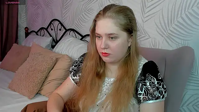 Megan Violer online show from 02-22-25, 03:25