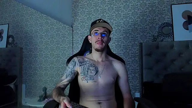 CodyWalkerR online show from 12-16-25, 05:18