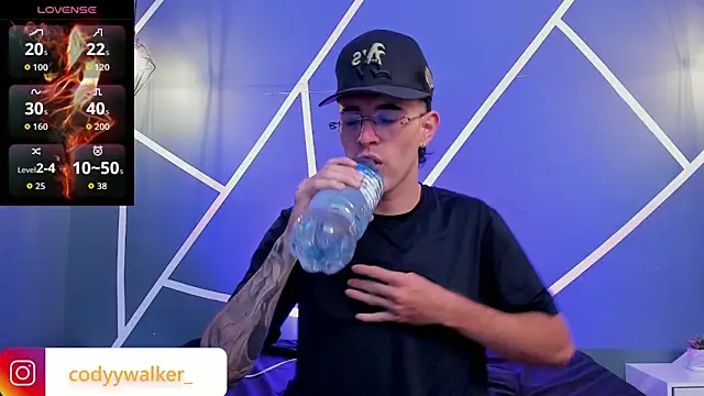 CodyWalkerR online show from 04-22-26, 11:28