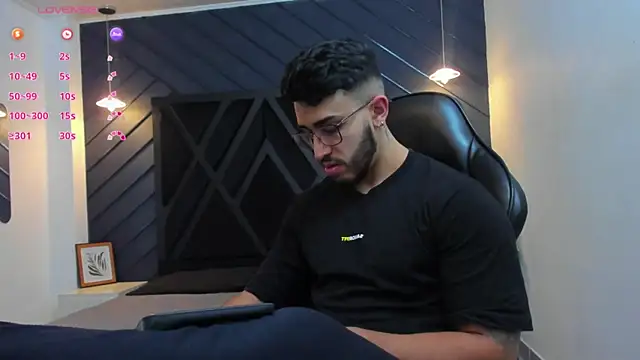 Liam Kleiin online show from 10-17-25, 11:24