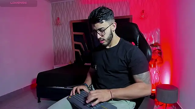 Liam Kleiin online show from 04-23-26, 11:42