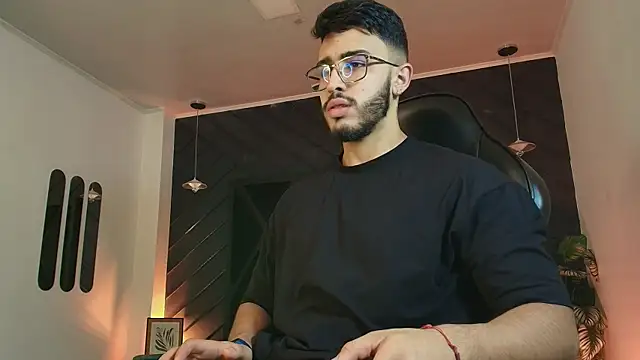 Liam Kleiin online show from 04-27-26, 11:41