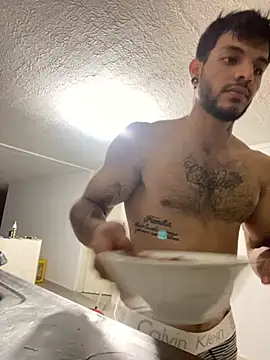 JuanBlade online show from 10-10-25, 03:27