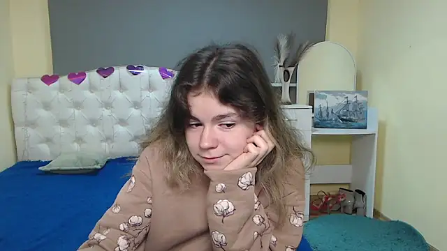 TinaRedly online show from 10-05-25, 05:50