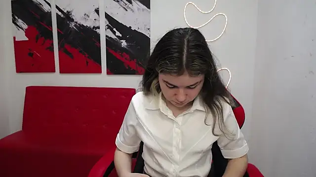 TinaRedly online show from 07-12-26, 05:26
