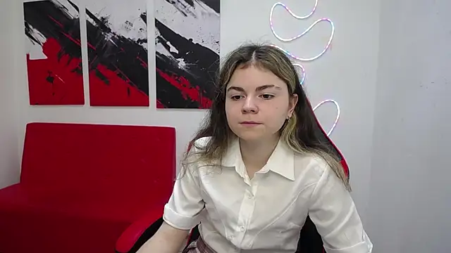 TinaRedly online show from 07-28-26, 05:23