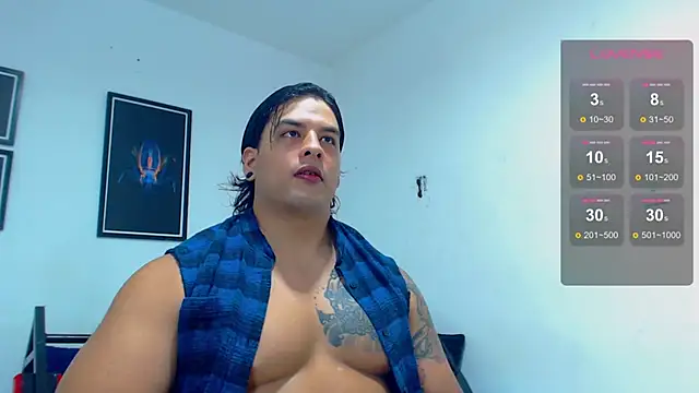 Snapshot of SilvaBranko chatting on 01-30-25, 09:04 SilvaBranko online show from 01-30-25, 09:04