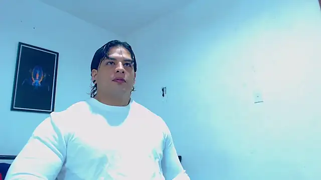 Snapshot of SilvaBranko chatting on 01-31-25, 11:35 SilvaBranko online show from 01-31-25, 11:35