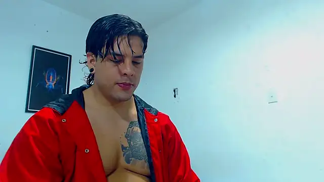 Snapshot of SilvaBranko chatting on 02-02-25, 12:35 SilvaBranko online show from 02-02-25, 12:35