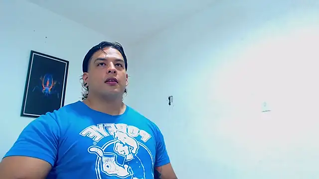 Snapshot of SilvaBranko chatting on 02-27-25, 04:32 SilvaBranko online show from 02-27-25, 04:32