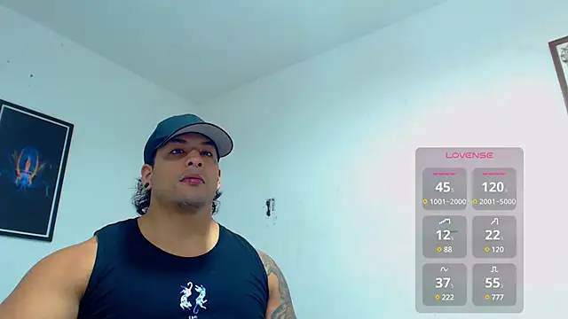 Snapshot of SilvaBranko chatting on 03-22-25, 01:19 SilvaBranko online show from 03-22-25, 01:19