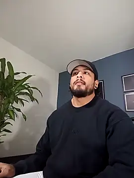 Snapshot of SilvaBranko chatting on 10-09-25, 11:03 SilvaBranko online show from 10-09-25, 11:03